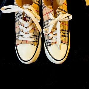 A pair of Casual shoes